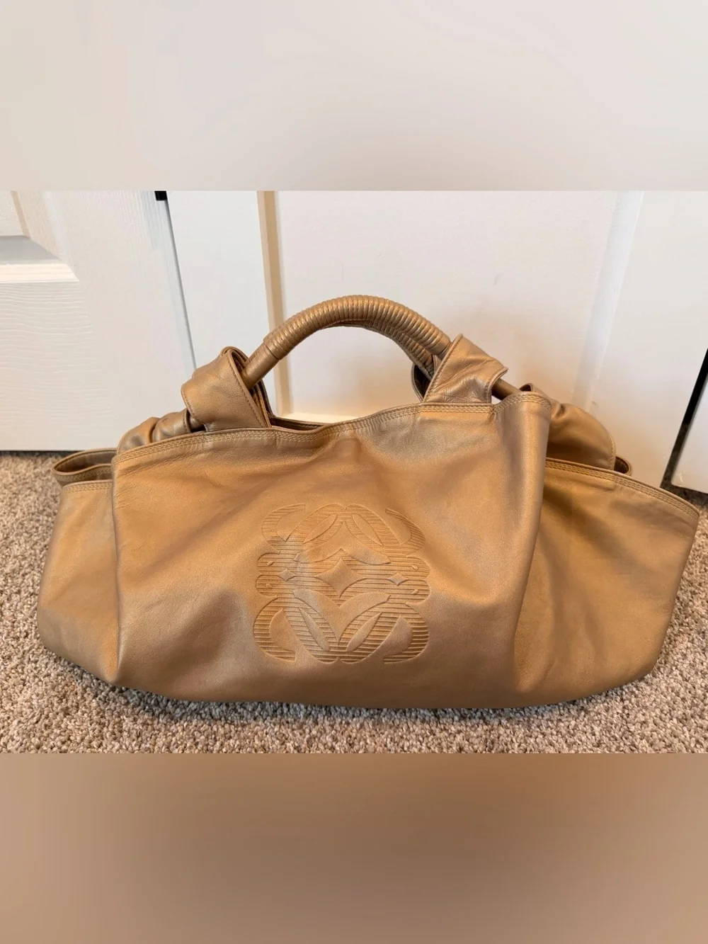 Vintage Loewe Nappa Aire Bag – Gold Iridescent Leather